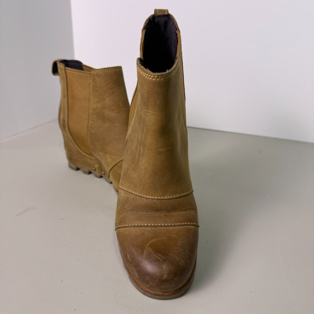 SOREL Women's Joan of Arctic II Wedge Chelsea Ankle Boots Tan Leather US Size 8